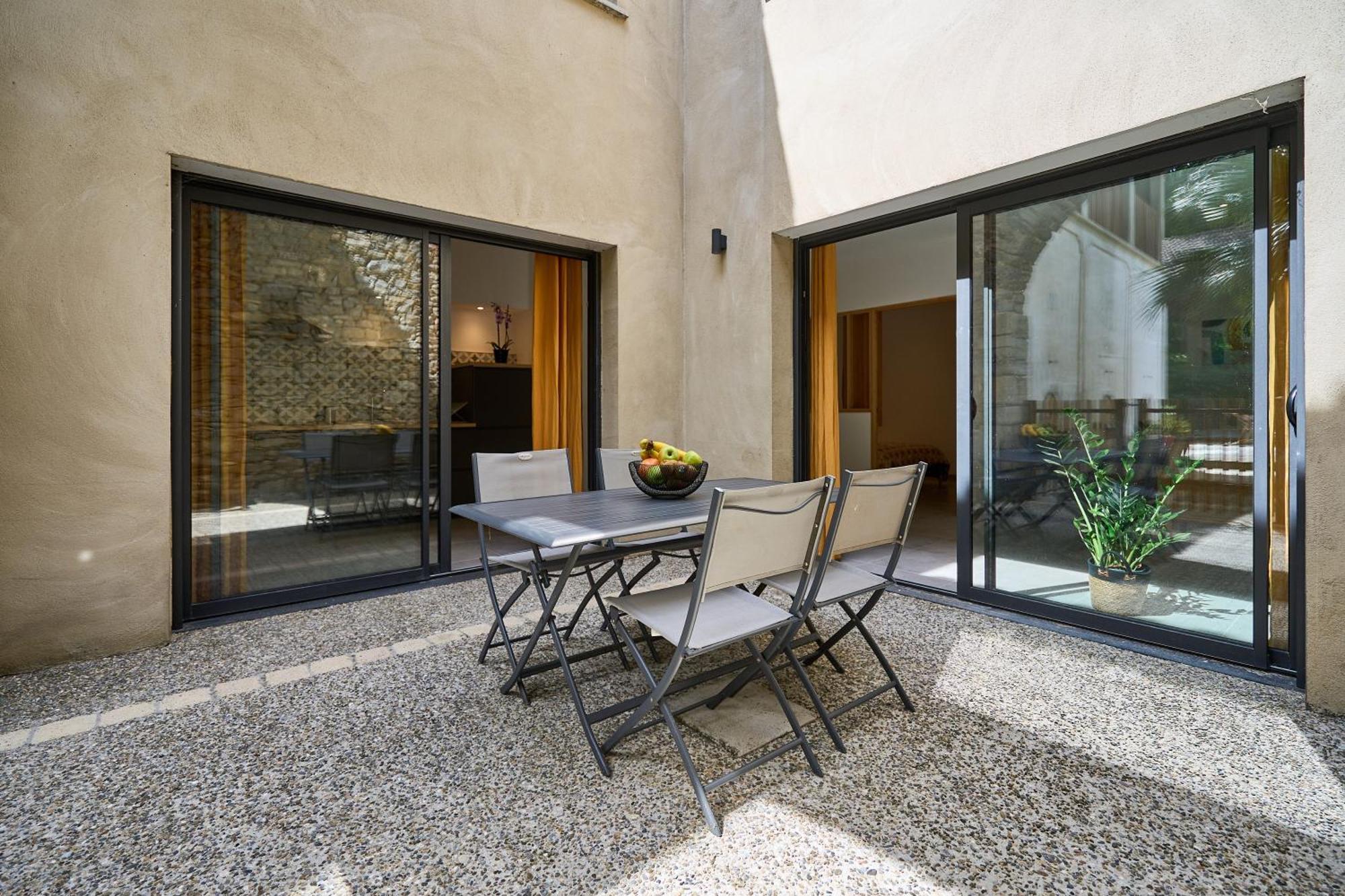 Bel appartement avec piscine chauffée Pezens Exterior foto