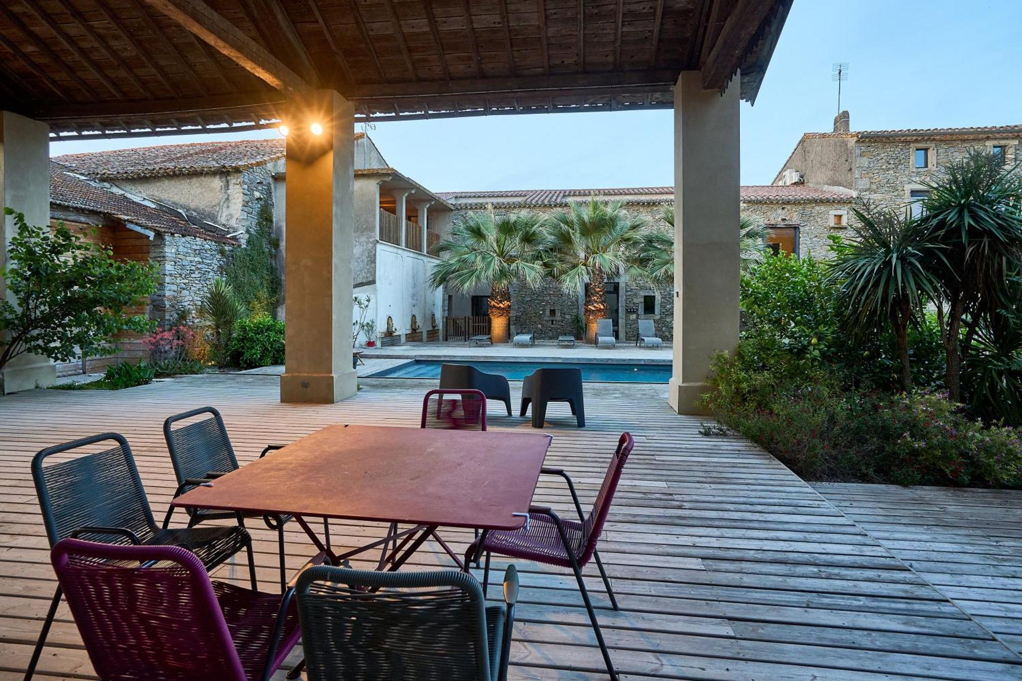 Bel appartement avec piscine chauffée Pezens Exterior foto